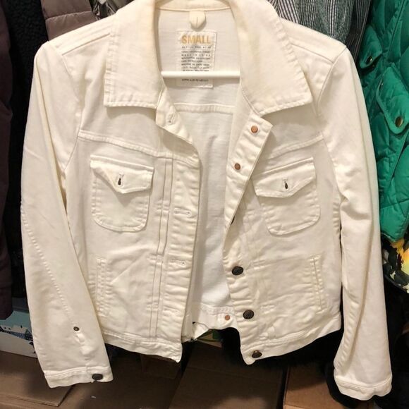 J. Crew Jackets & Blazers - J.Crew white denim jacket size S EUC